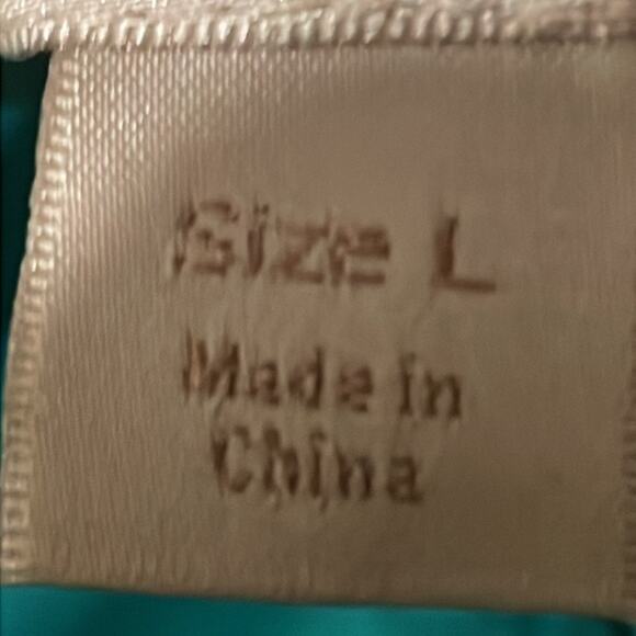 Boston Proper Green Fancy Neckland and Sleeve Blouse. L - Picture 3 of 4